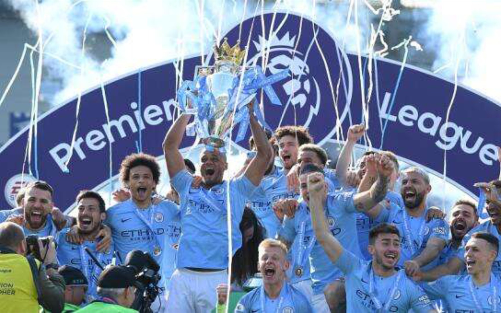 边路进攻来 边路进攻来